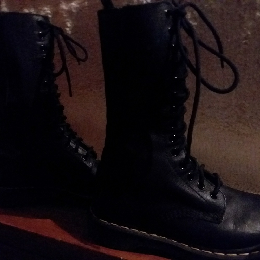 Doc Martens Air Wairs